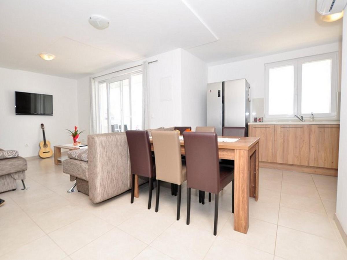 Apartments Zora Tučepi Dış mekan fotoğraf