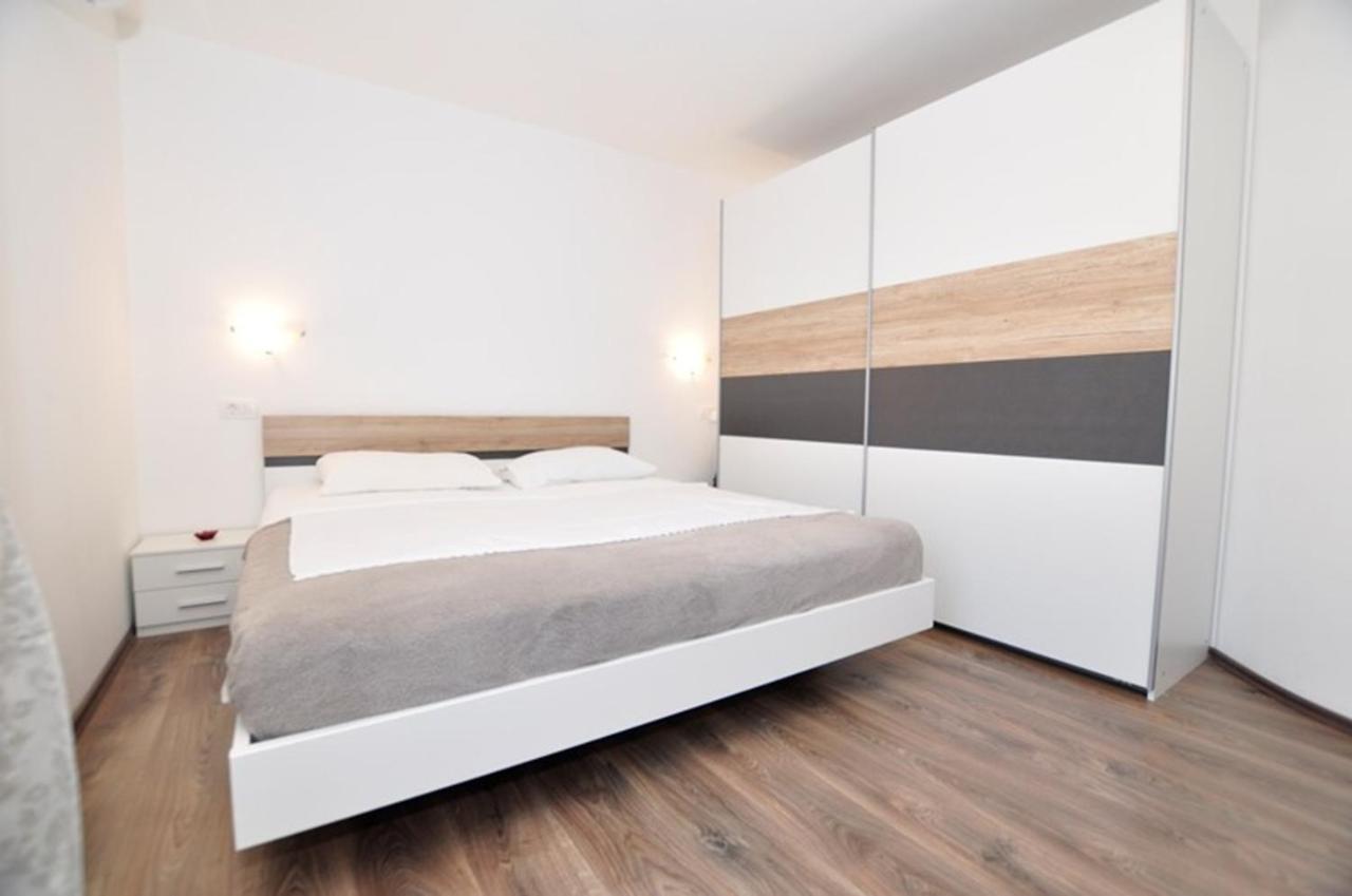 Apartments Zora Tučepi Dış mekan fotoğraf